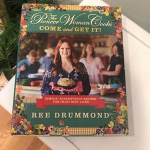 2 for $20 🤩 New The Pioneer Woman Cookbook